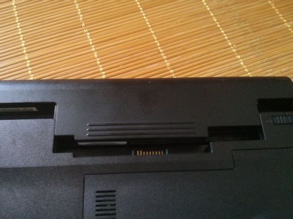 �Pӛ���̑B(t��i)Ӳ�P���b���������(q��)λ���bSSD�̑B(t��i)Ӳ��