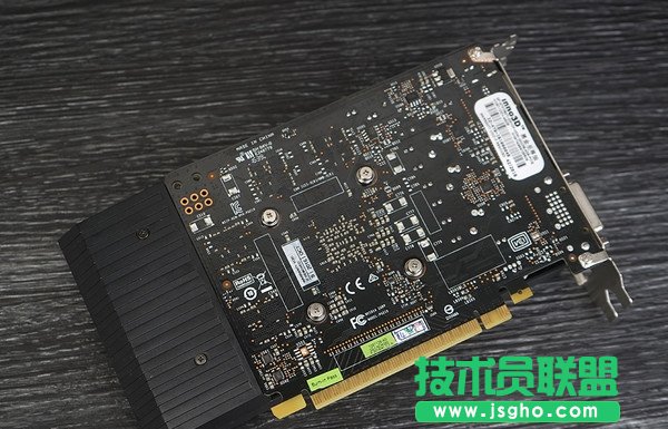 �Գ�������׃ 4000Ԫi5-7500��GTX1050Ti��X�������]