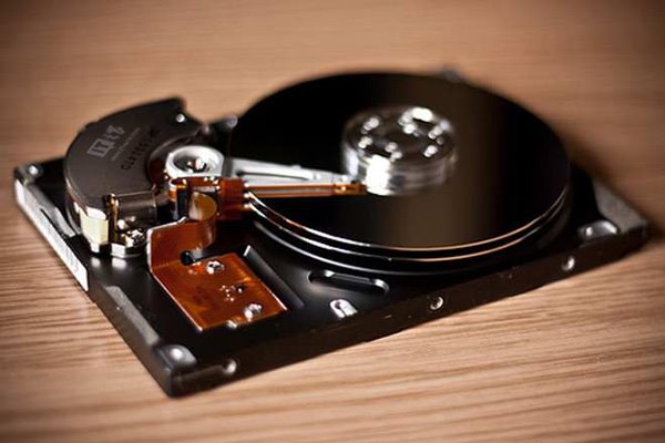 Win10���ã�ReFS�����ļ�ϵ�y���ʹ�� ��