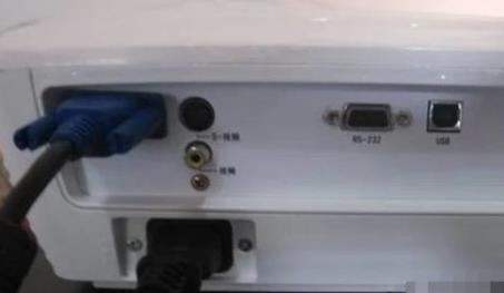 win10�Pӛ����X�B��ͶӰ�x����ppt