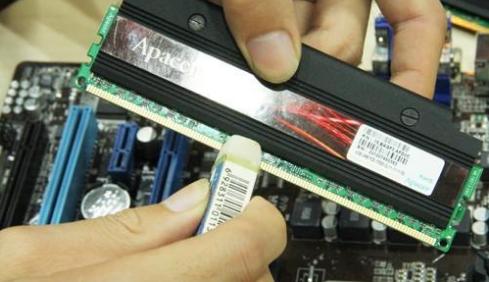 �_�C(j��)����