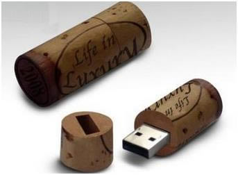 Win7��Ş��ϵ�yU�P�o�������ļ��A��ô�k