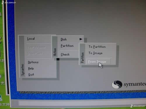 U�P���bϵ�y�̳̣��ְ��ֽ���U�P�bWIN7